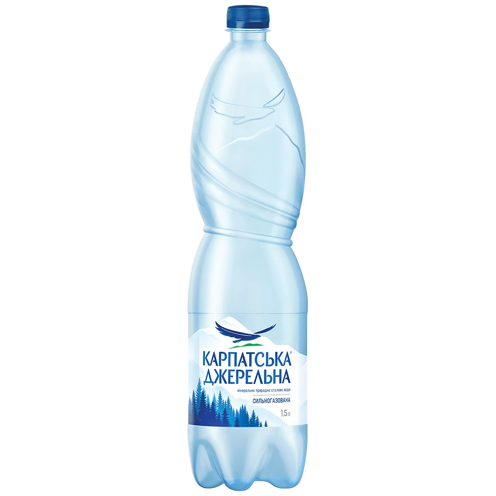 Вода мінеральна Карпатська Джерельна сильногазована 1.5 л (4820051240011)