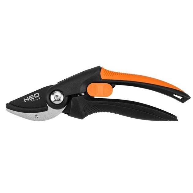 Секатор площинний Neo Tools, d різу 20мм, 210мм, 178г