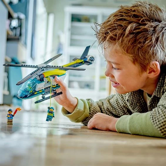 Конструктор LEGO City Вертоліт аварійно-рятувальної служби, 226 деталей (60405)
