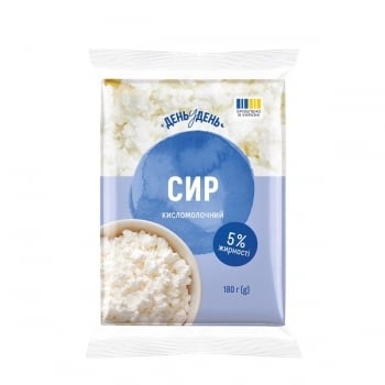 Сир кисломолочний 180г День у День 5% еколін